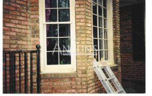photo of a bay window after a repair