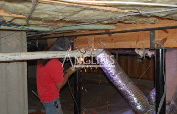 floor leveling beams crawl spaces sagging floor